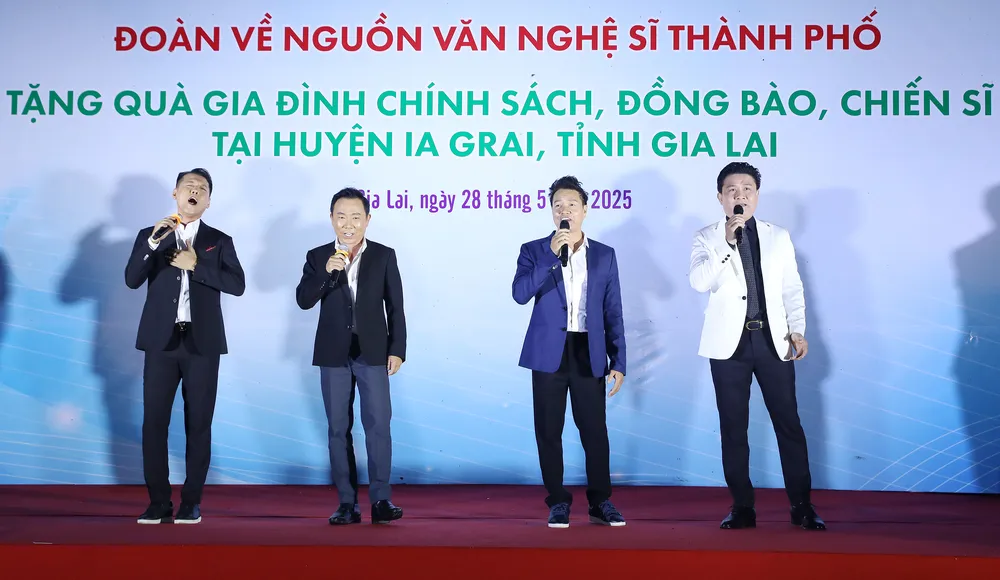 aaaa233A0138.jpg
