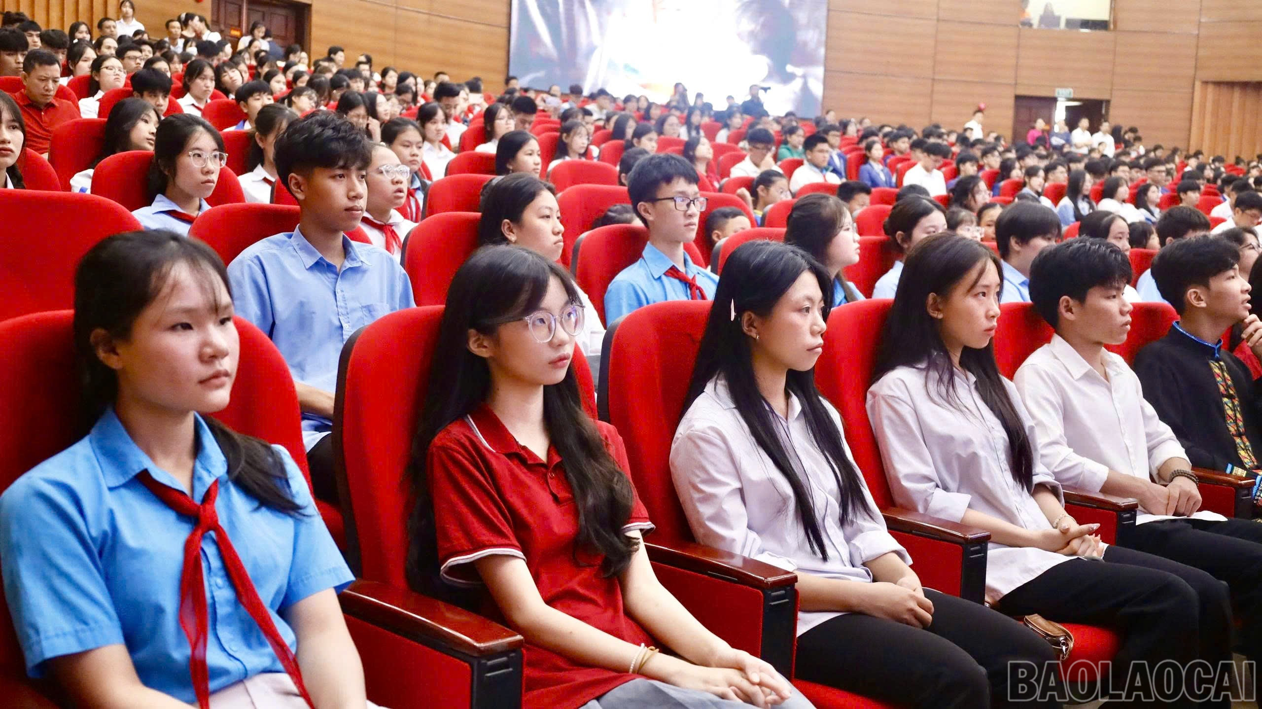 baolaocai-br_z6647385557925-e3feb41a61405f28672511255c6a3aef.jpg