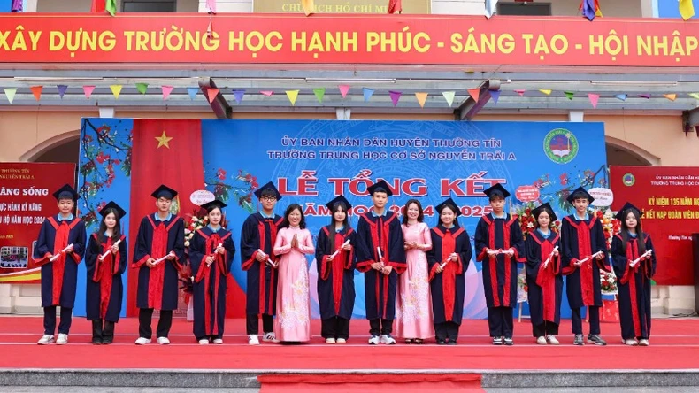Lan tỏa tinh thần "Lá lành đùm lá rách" trong trường học ảnh 1