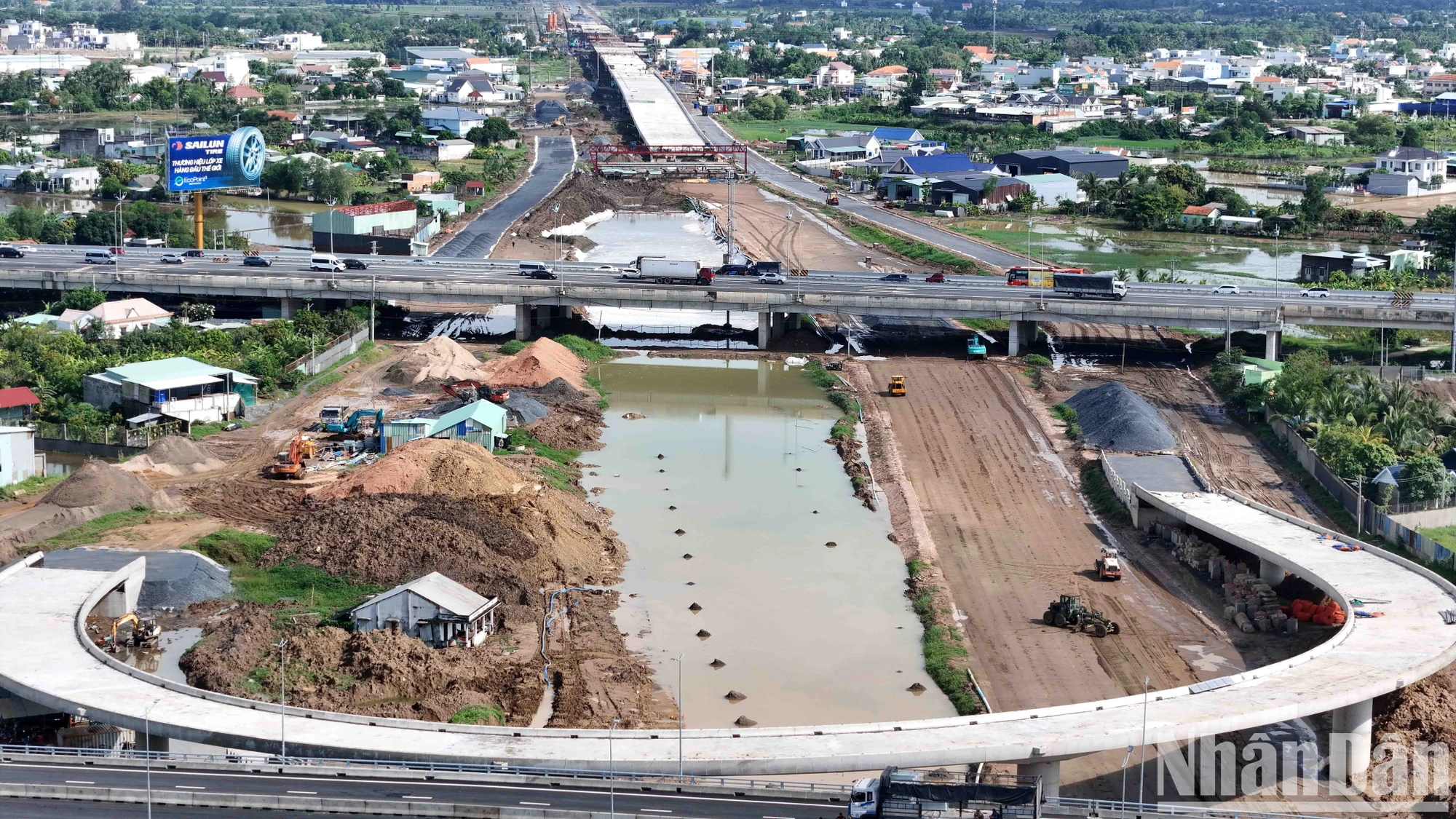 [Photo] Gros plan du projet reliant 3 autoroutes clés du Sud, photo 4