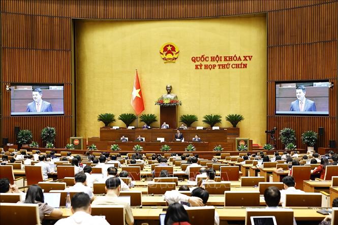 On May 28, the National Assembly discussed the draft Resolution on reducing value added tax.
