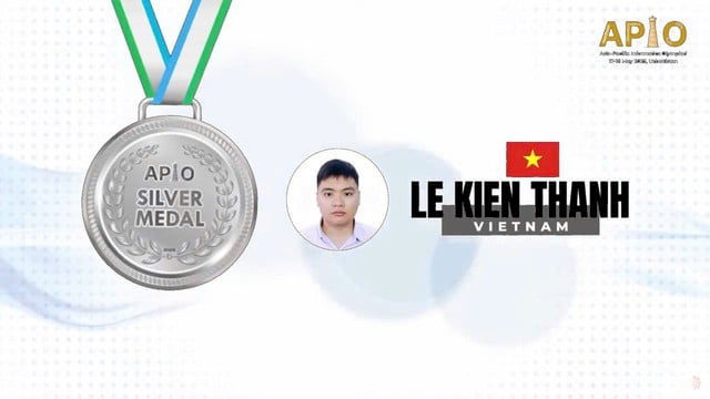 Lê Kiến Thành đoạt huy chương bạc Olympic tin học châu Á - Thái Bình Dương - Ảnh 1.
