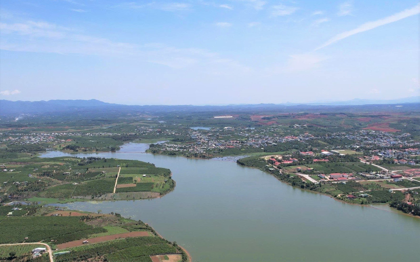 បឹង Loc Thang (ក្រុង Loc Thang ស្រុក Bao Lam)