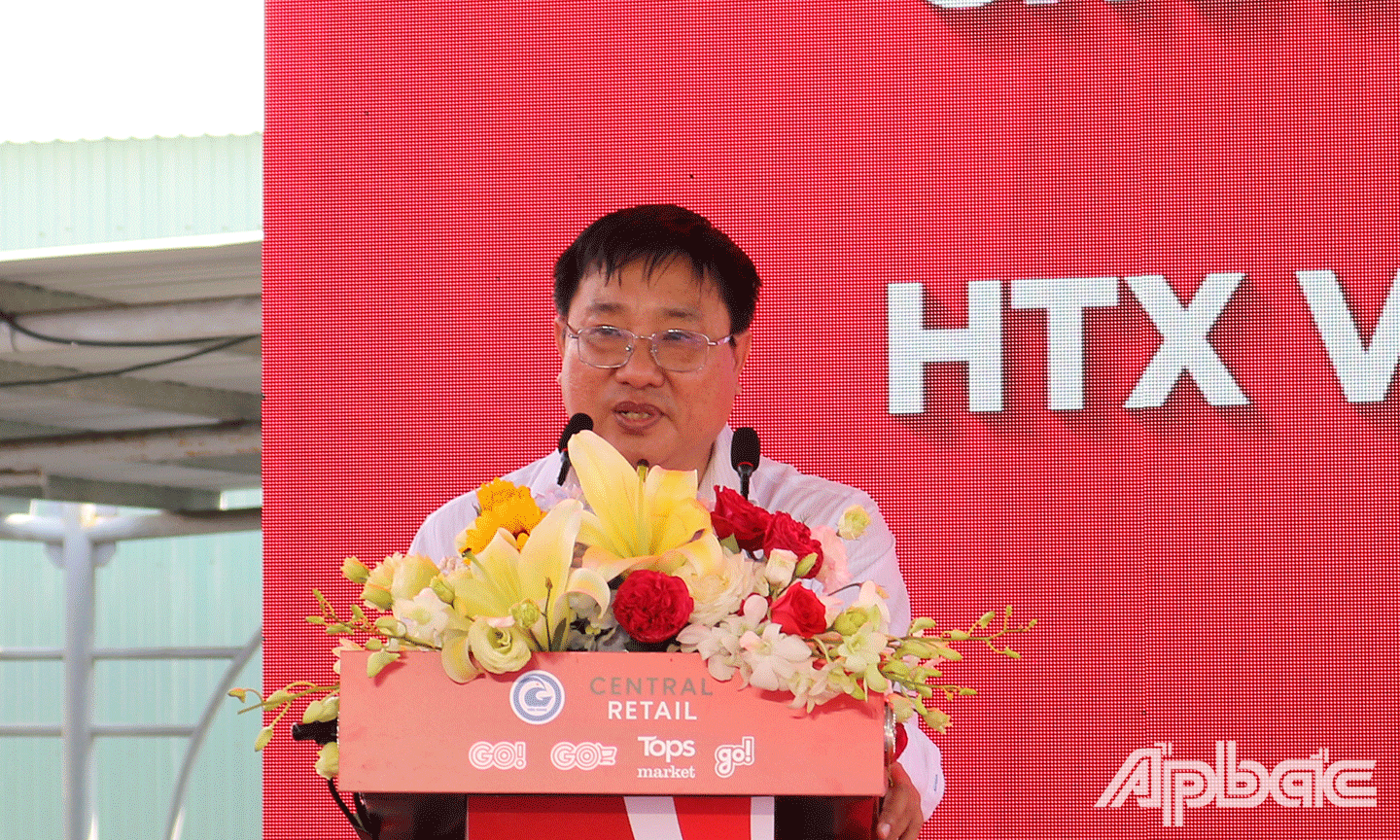 Deputy Director of the Department of Industry and Trade of Tien Giang province Dang Van Tuan spoke at the ceremony.