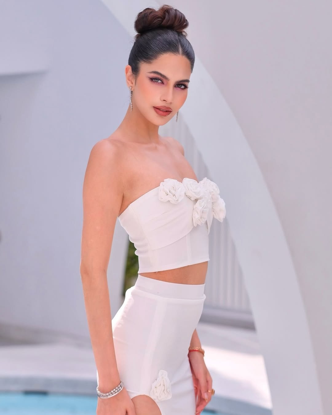 Nhan sắc của người đẹp Ấn Độ vừa từ bỏ vương miện Hoa hậu Hòa bình Quốc tế - 8