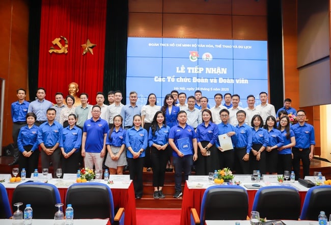 Lễ tiếp nhận các tổ chức Đoàn về trực thuộc Đoàn TNCS Hồ Chí Minh Bộ VHTTDL - Ảnh 2.