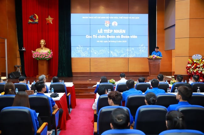 Lễ tiếp nhận các tổ chức Đoàn về trực thuộc Đoàn TNCS Hồ Chí Minh Bộ VHTTDL - Ảnh 3.