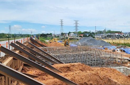 Focus on site clearance and construction of the route connecting Noi Bai - Lao Cai expressway with Tuyen Quang - Phu Tho expressway