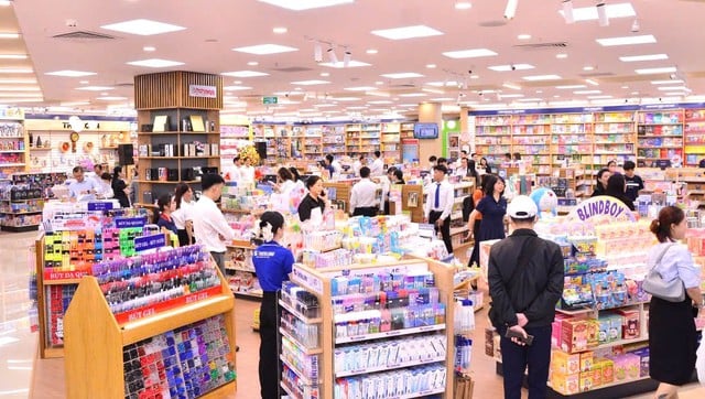 Đồng Nai và Vũng Tàu khánh thành hai nhà sách hiện đại- Ảnh 1.