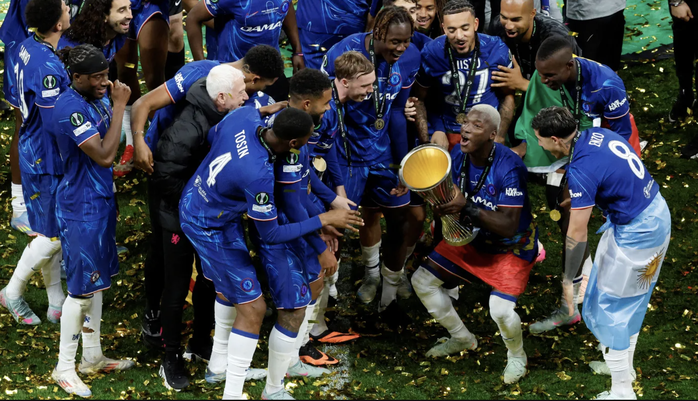 Chelsea đánh bại Betis, HLV Enzo Maresca mơ viết tiếp lịch sử - Ảnh 1.