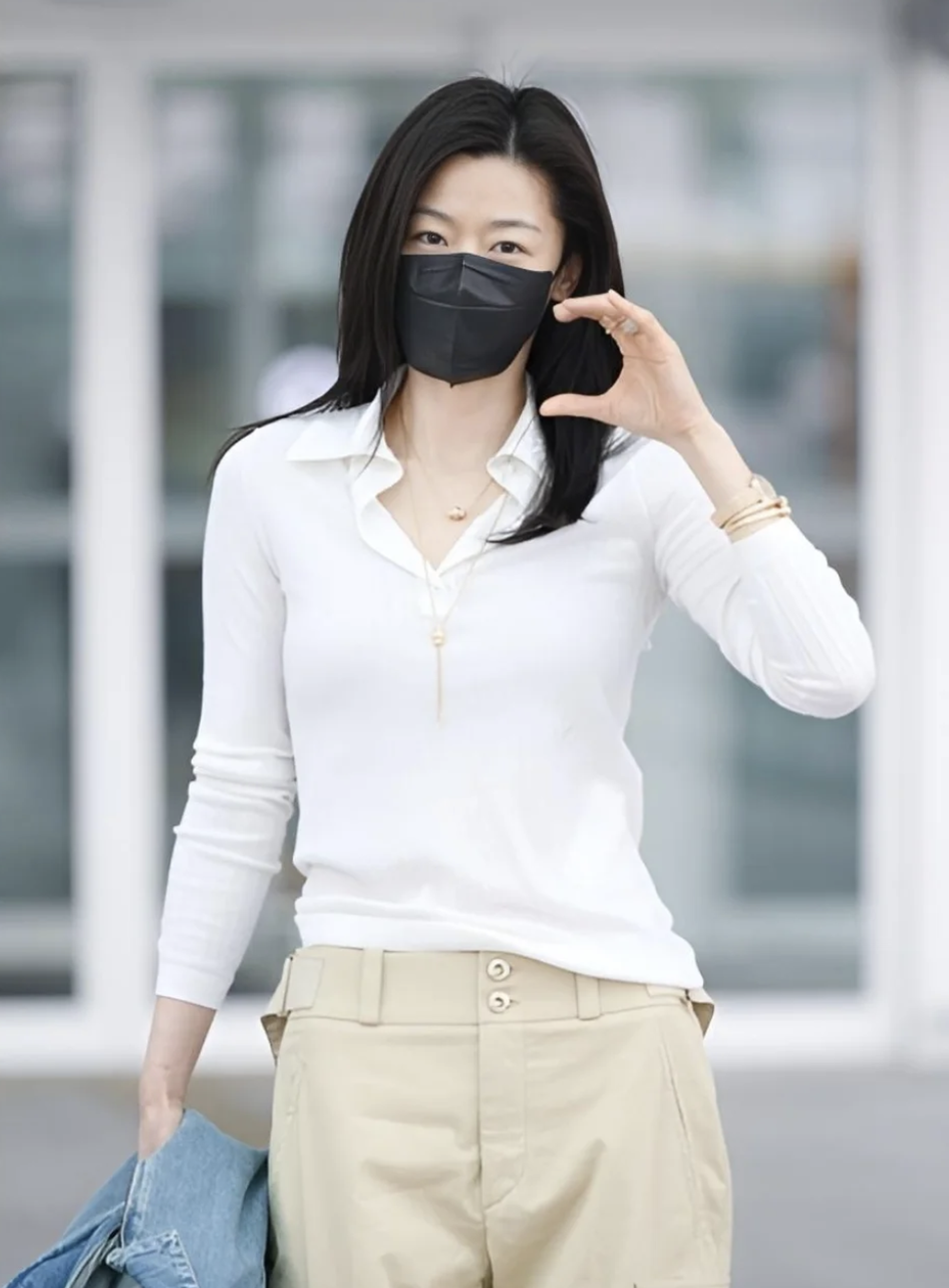 Jun Ji Hyun được coi như biểu tượng thời trang tại Hàn Quốc - 7