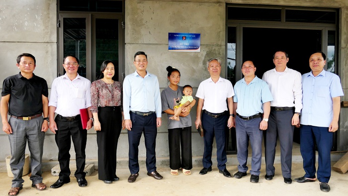 Lai Châu: 50 xe đạp tặng học sinh khó khăn ở xã Tả Lèng- Ảnh 1.