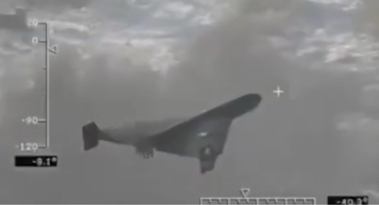 th10-anh-x.png