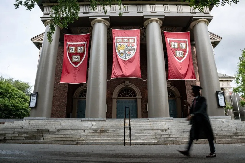 Antes de la ceremonia de graduación de Harvard: la ansiedad invade, la atención se centra en las audiencias - 1