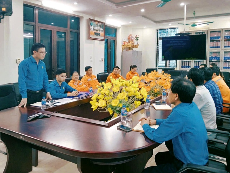 Thanh Hoa Electricity Company: Den Geist der Kameradschaft und des Teilens während des Arbeitermonats verbreiten