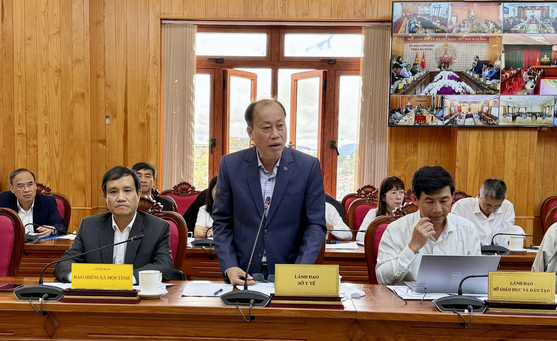 Herr Dao Thanh Trung, stellvertretender Direktor des Gesundheitsministeriums von Lam Dong, hielt auf der Konferenz eine Rede.