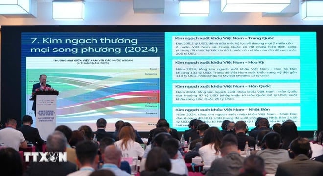 ttxvn-trung-viet2.jpg