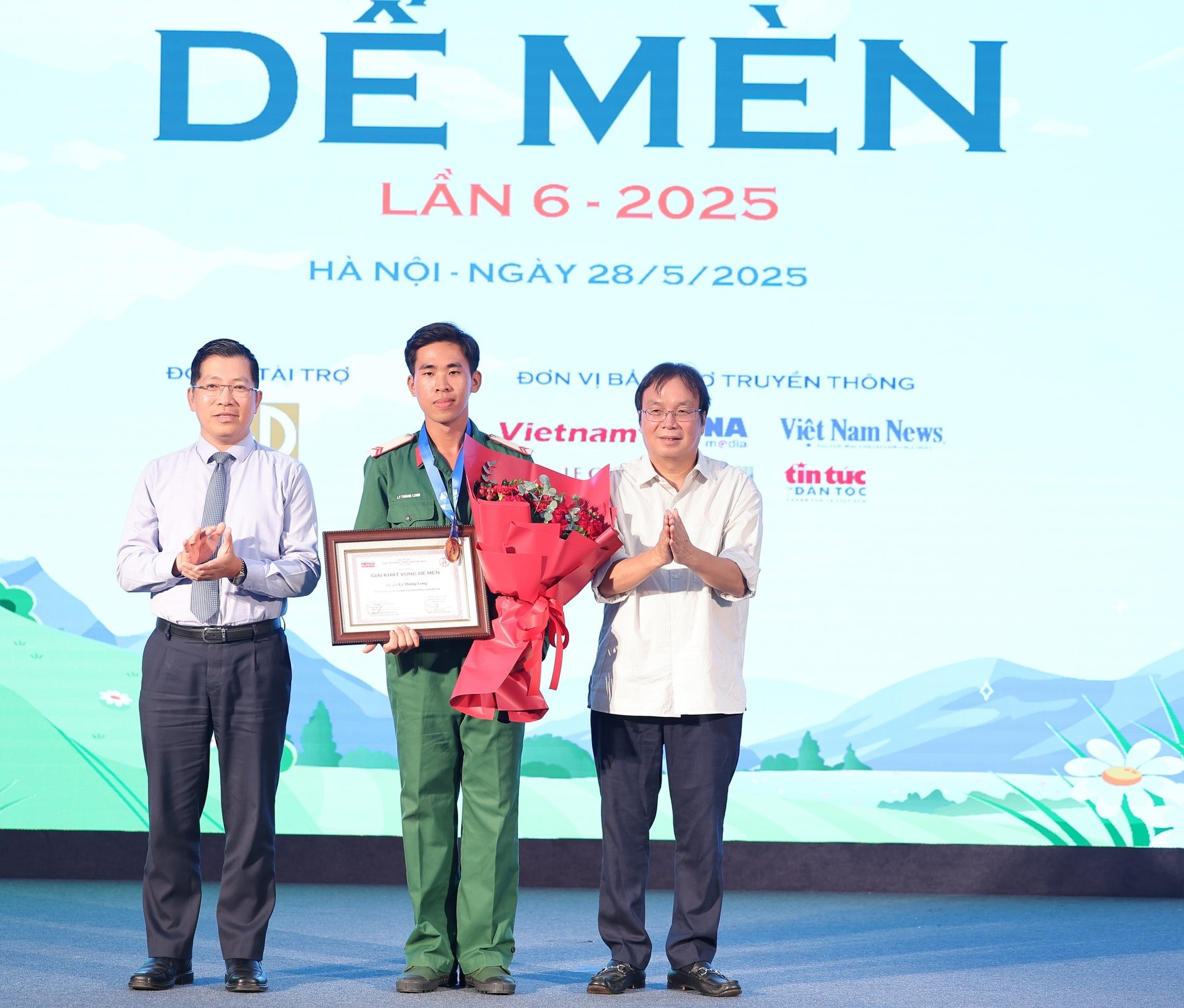 Trao giải thưởng Thiếu nhi Dế Mèn lần 6 - 2025: 