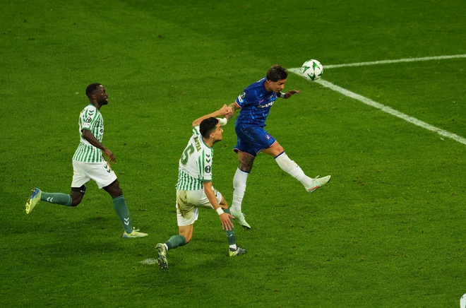 Ngược dòng kinh điển hạ Real Betis, Chelsea lên ngôi Conference League: Có luôn kỷ lục 'khủng'- Ảnh 7.