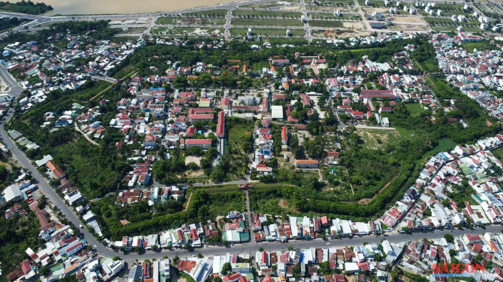 Citadelle de Dien Khanh vue d'en haut, juillet 2024. Photo : HIEU GIANG