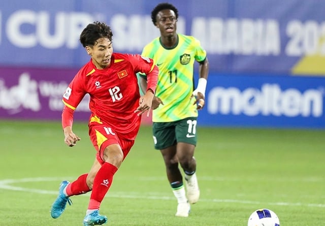 U.16 Việt Nam trả giá vì phung phí cơ hội, phải khắc phục sai lầm khi đấu Trung Quốc- Ảnh 1.