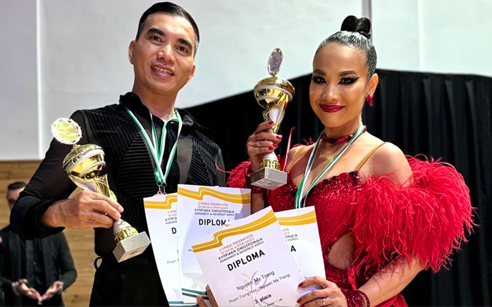 Cặp đôi dancesport Việt Nam lọt top 30 xuất sắc nhất thế giới lứa tuổi trung niên- Ảnh 3.