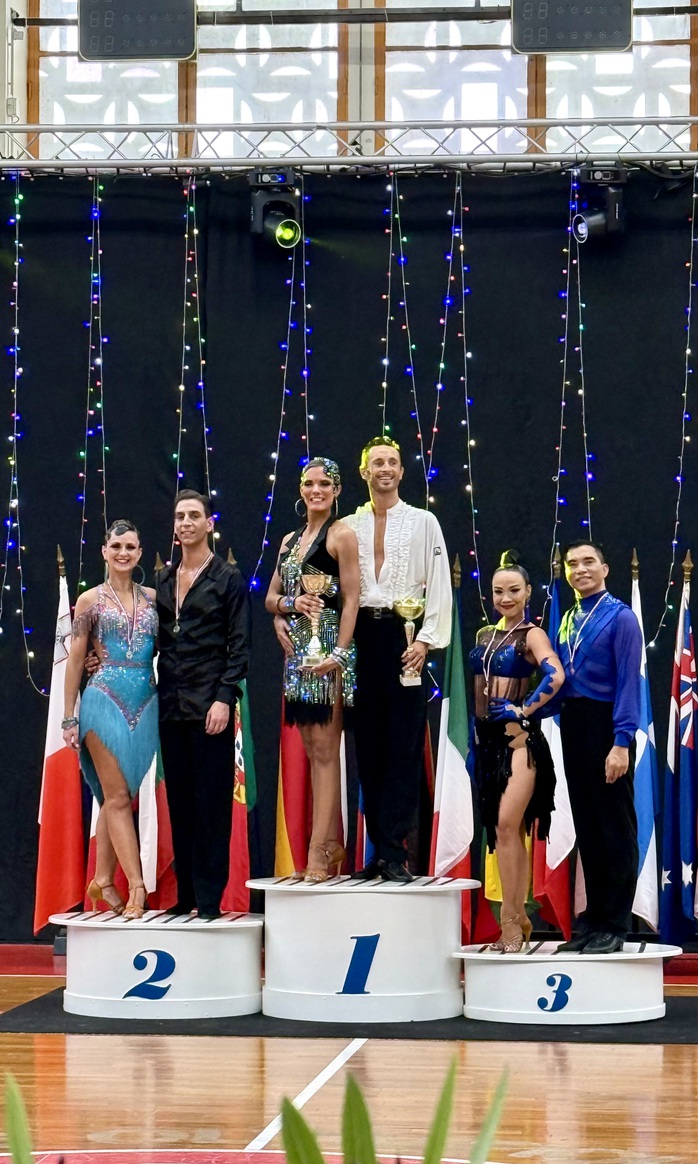 Cặp đôi dancesport Việt Nam lọt top 30 xuất sắc nhất thế giới lứa tuổi trung niên- Ảnh 1.