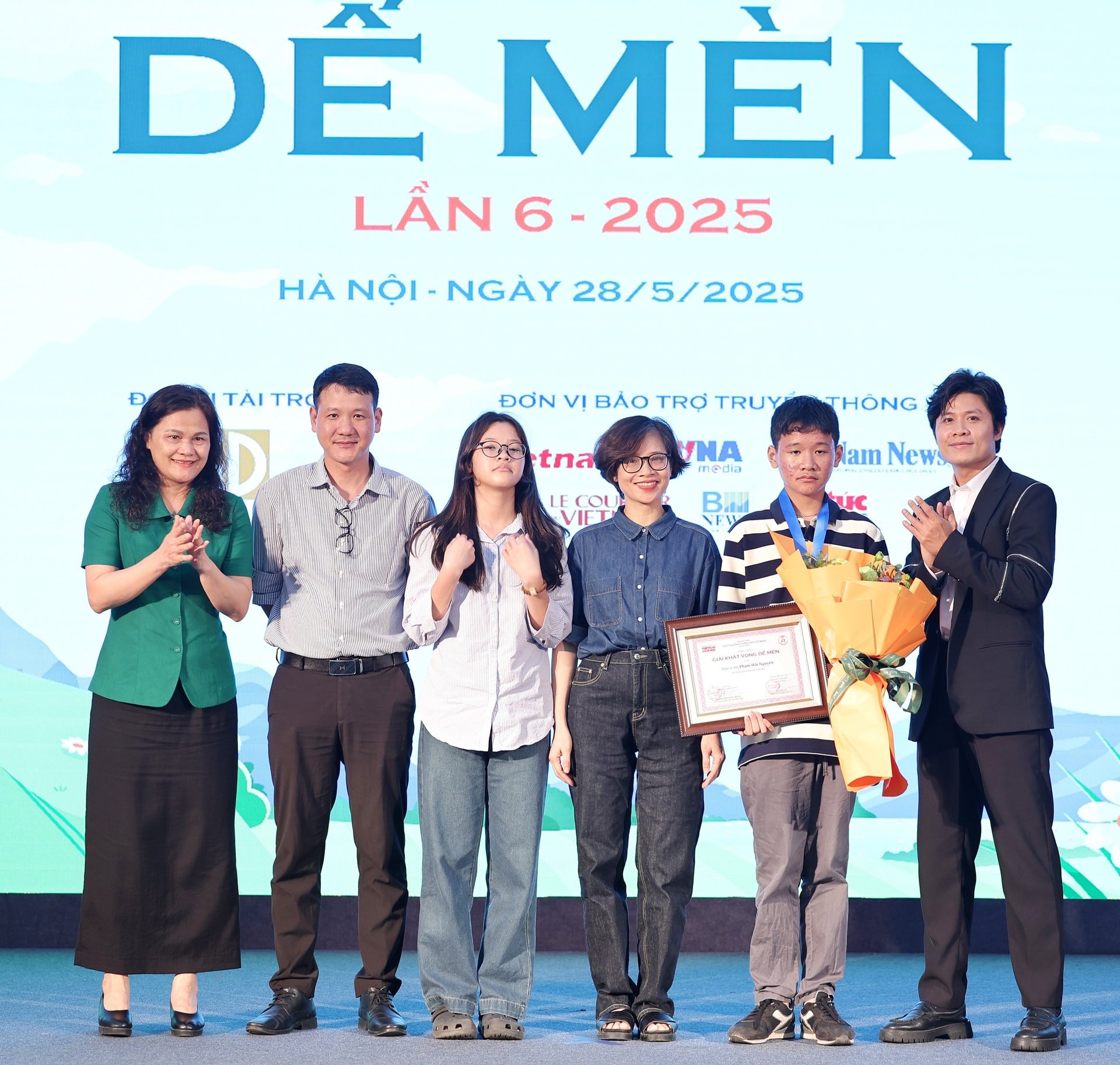 Trao giải thưởng Thiếu nhi Dế Mèn lần 6 - 2025: 