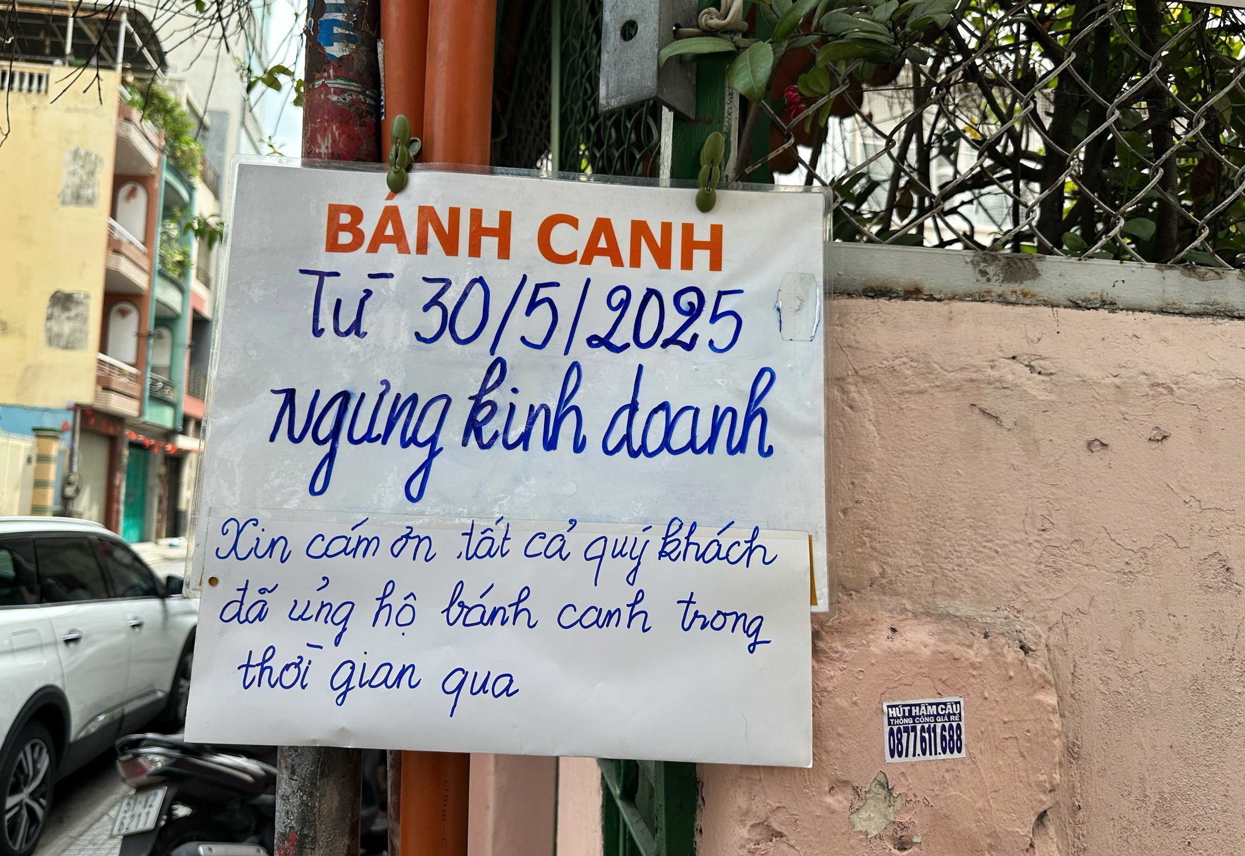 Bánh canh 'bán nhanh nhất Việt Nam' đóng cửa vĩnh viễn: Khách Tây làm điều xúc động - Ảnh 1.