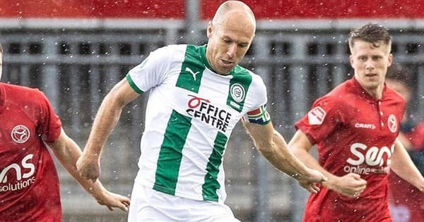 Arjen Robben chuyển sang nghiệp huấn luyện