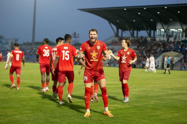 Bảng xếp hạng V-League mới nhất: HAGL bất ngờ lọt tốp 9, Đà Nẵng ở vị trí buồn lắm- Ảnh 1.