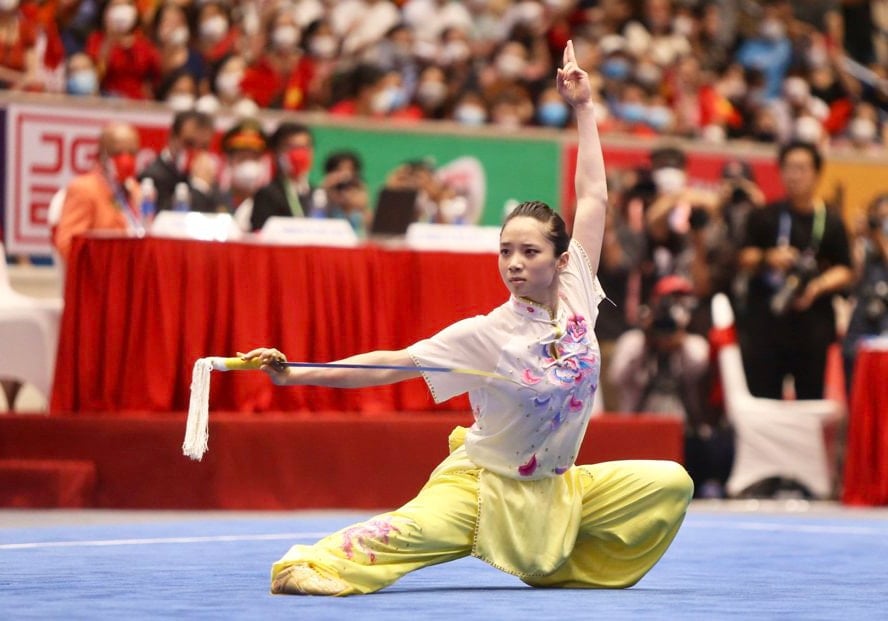 thuy-vi.jpg