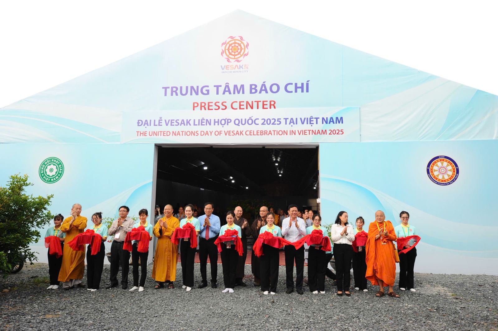 Khánh thành Trung tâm Báo chí phục vụ Đại lễ Vesak tại TP Hồ Chí Minh