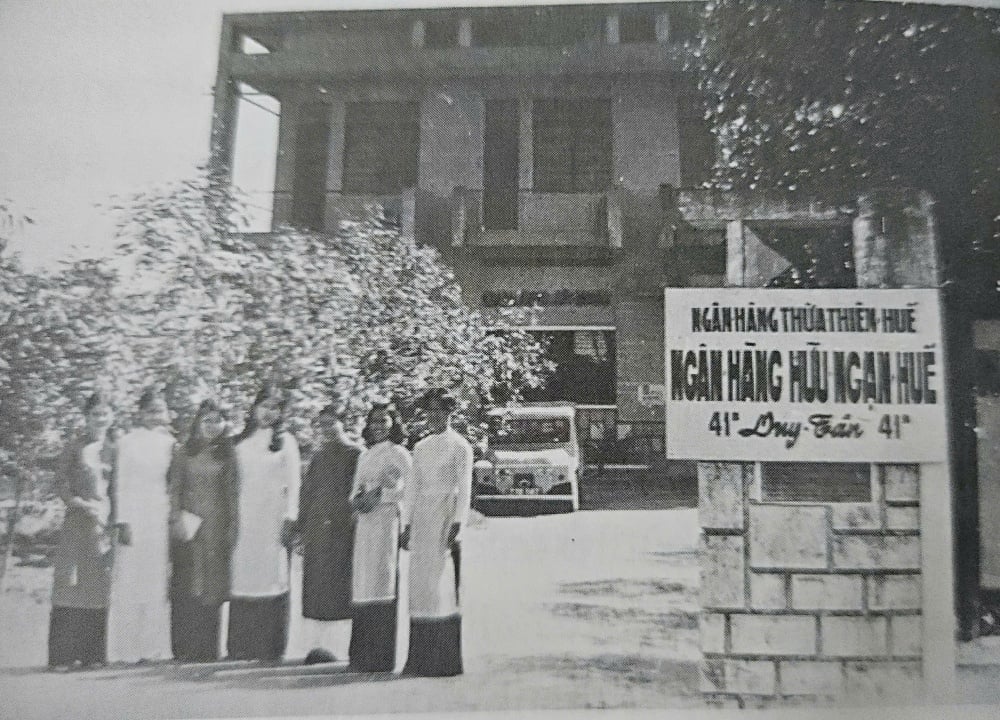 Khẳng định bản lĩnh ngành Ngân hàng thời kỳ đầu thống nhất