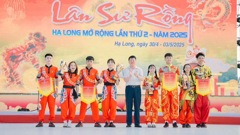 Liên hoan Lân Sư Rồng Hạ Long mở rộng 2025: Sân chơi tôn vinh bản sắc văn hóa dân tộc