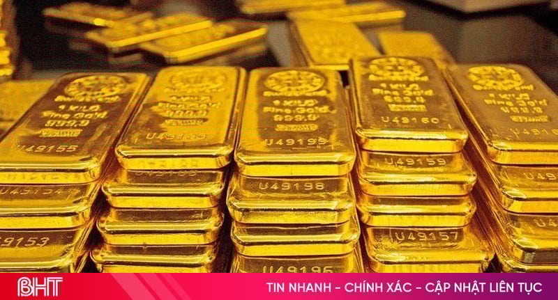 Giá vàng hôm nay 3/5/2025: Vàng thế giới nhích tăng