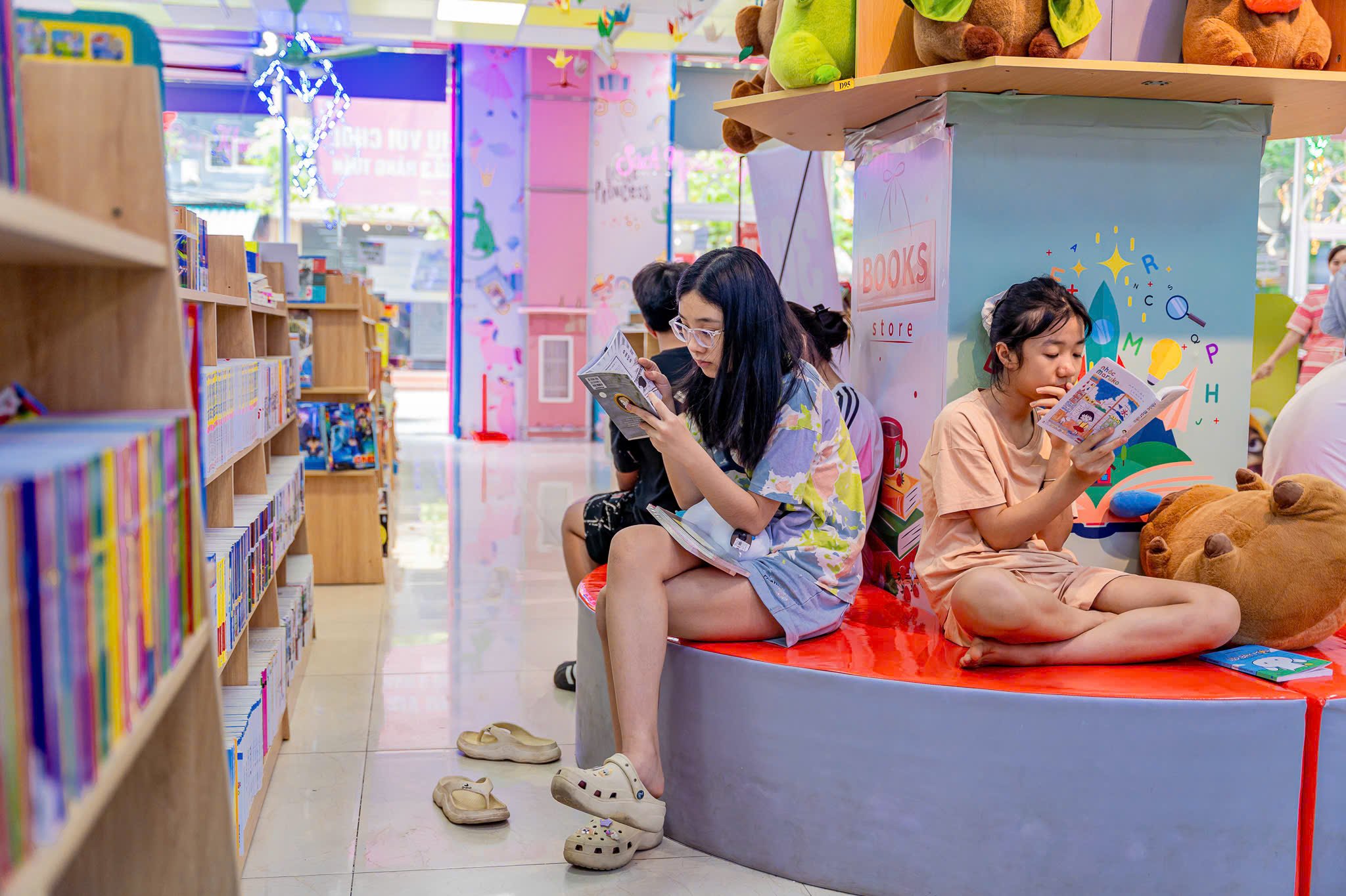 Children's play areas are bustling during the holidays