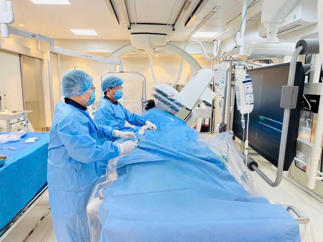 5 ngành nghề “miễn nhiễm” với AI: Lương cao, không lo thất nghiệp - Ảnh 1.