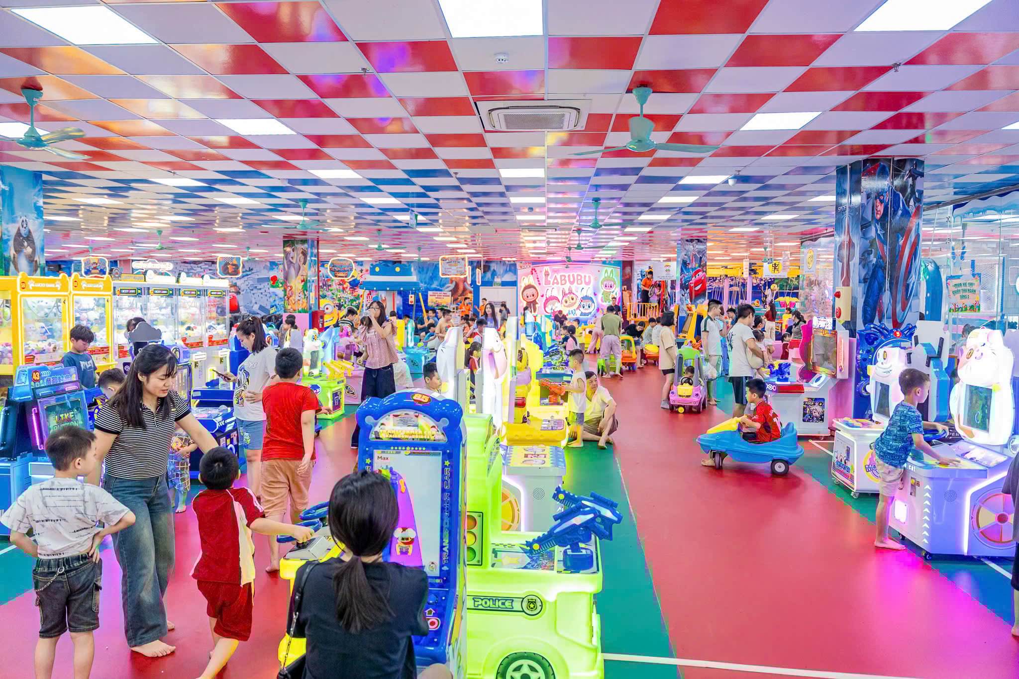 Children's play areas are bustling during the holidays