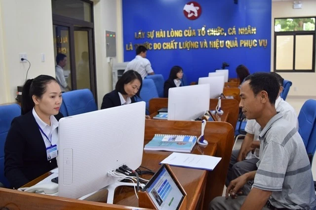 តើ​មជ្ឈមណ្ឌល​សេវា​រដ្ឋបាល​សាធារណៈ​នៅ​ថ្នាក់​ឃុំ​មាន​អំណាច​អ្វី?