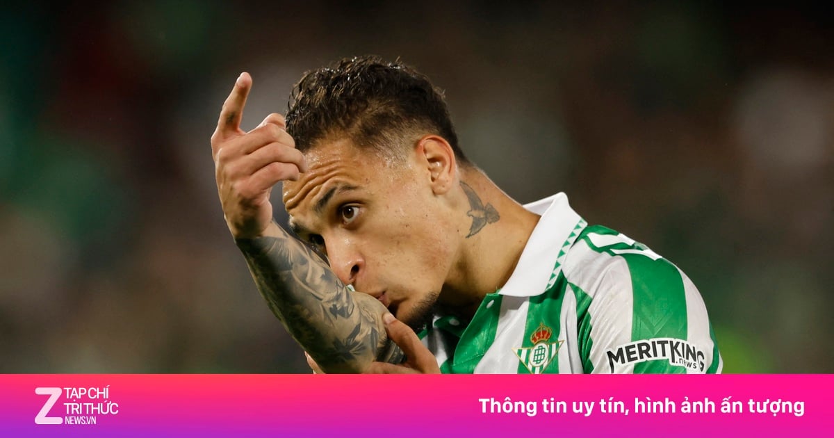 MU chốt giá bán Antony