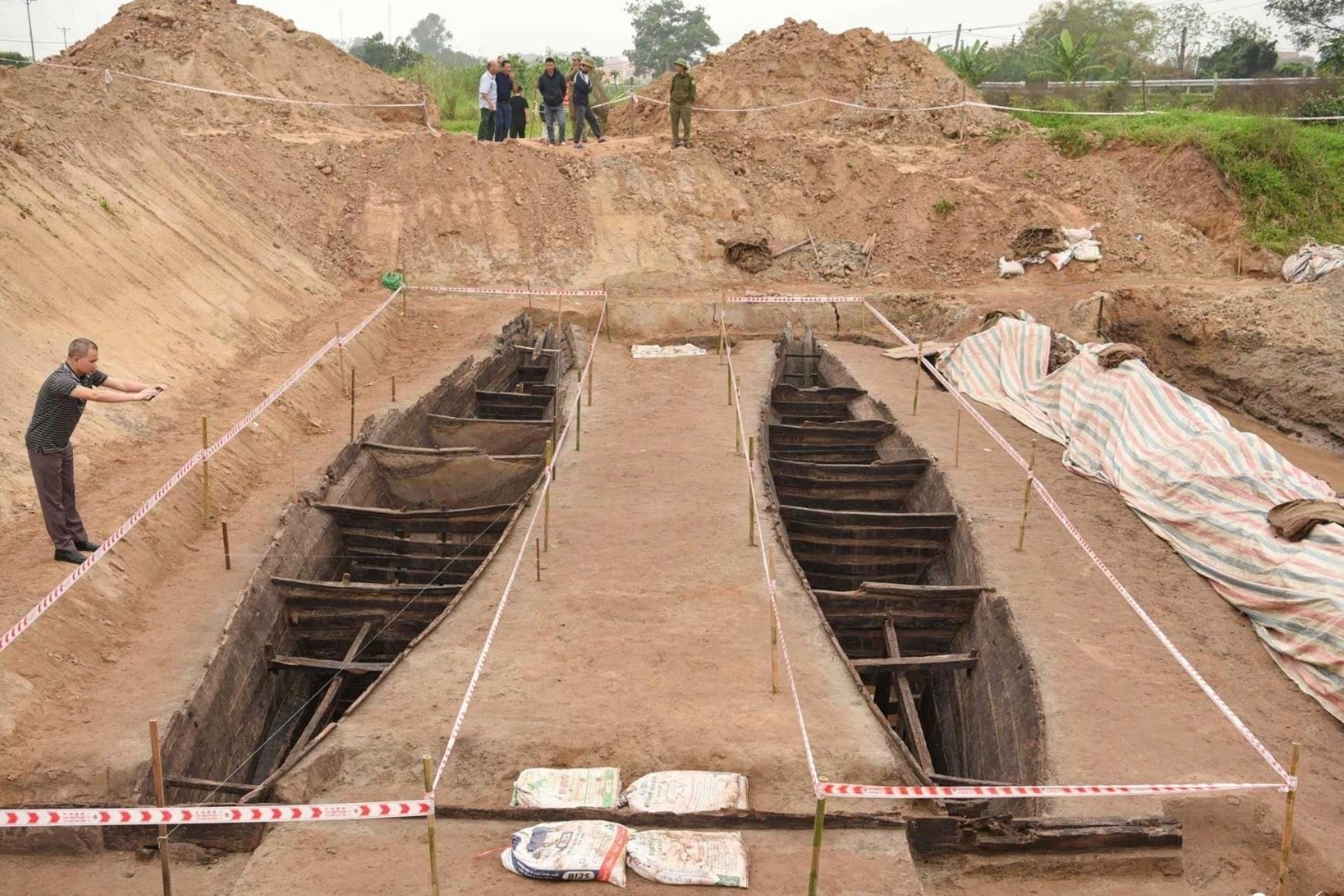 Thuyền cổ mới phát hiện ở Bắc Ninh có 2 thân, khả năng có từ thời Lý - Trần