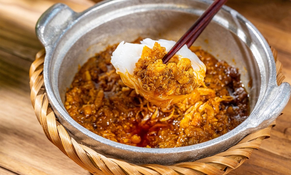 Food tour Hanoi during holidays