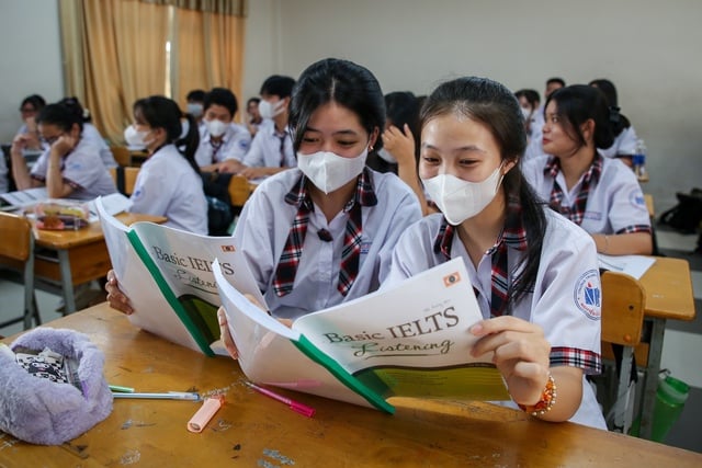 100 cụm từ tiếng Anh nào đang có bối cảnh thú vị nhất thế giới?- Ảnh 1.