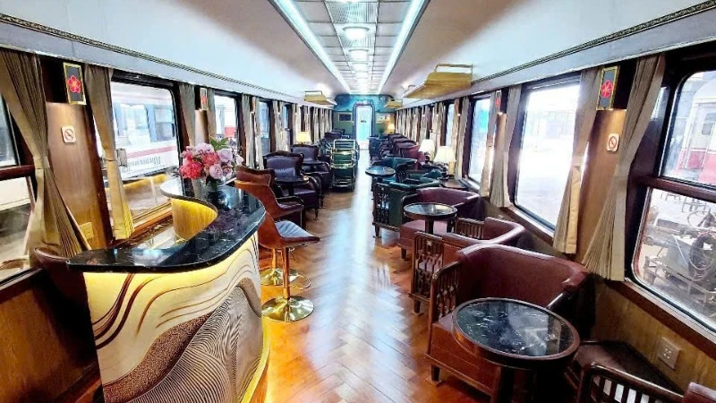 Đoàn tàu “Hoa Phượng Đỏ”, điểm nhấn của du lịch Hải Phòng