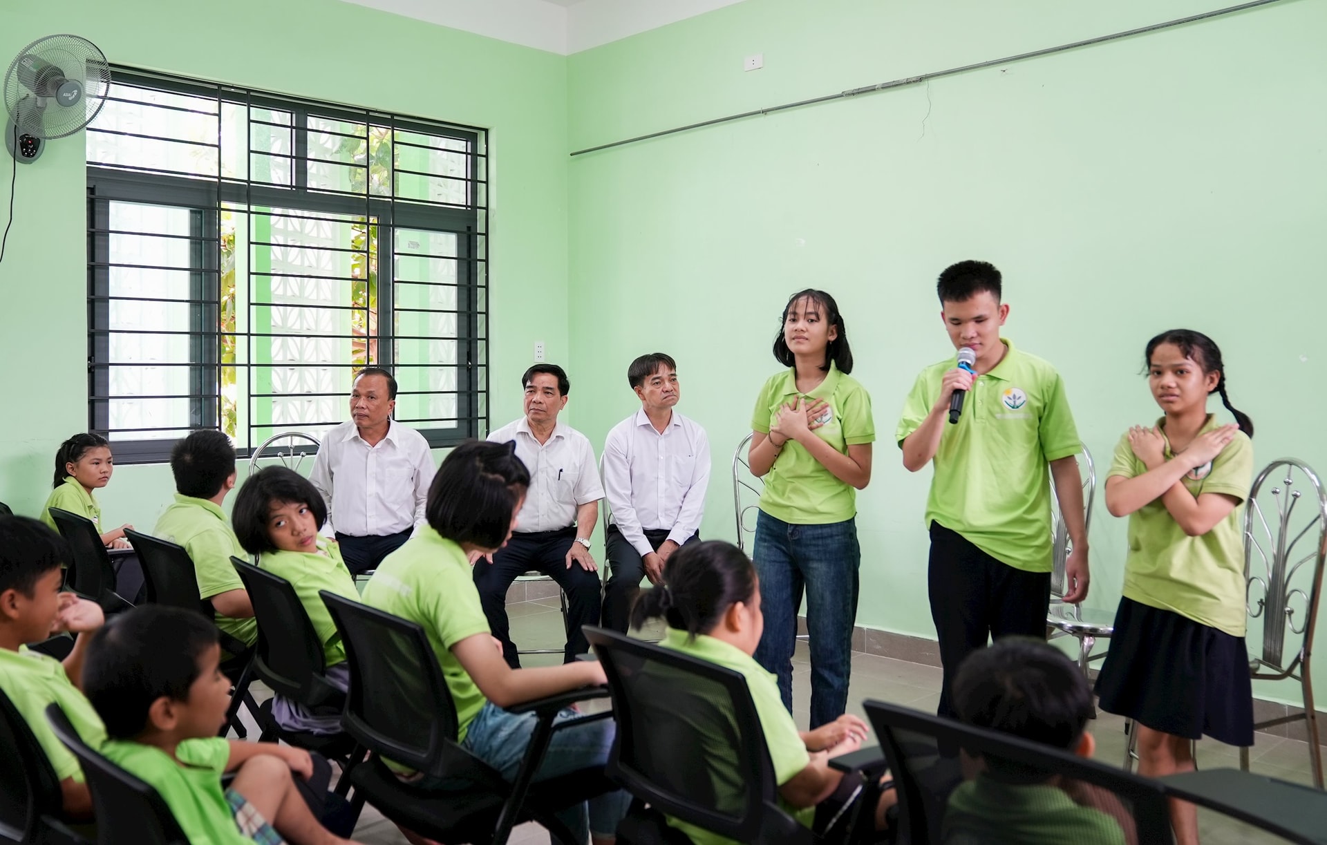 THIEU NHI 2