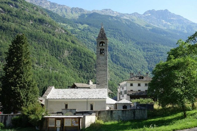 bregaglia-valley.webp