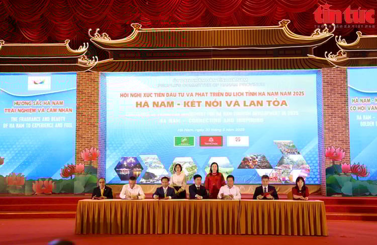 Hà Nam khơi thông nguồn lực, thúc đẩy du lịch vươn tầm quốc tế - Ảnh 3.