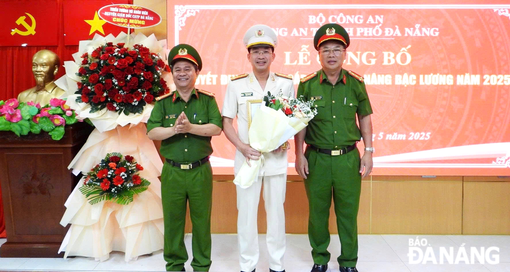 គ