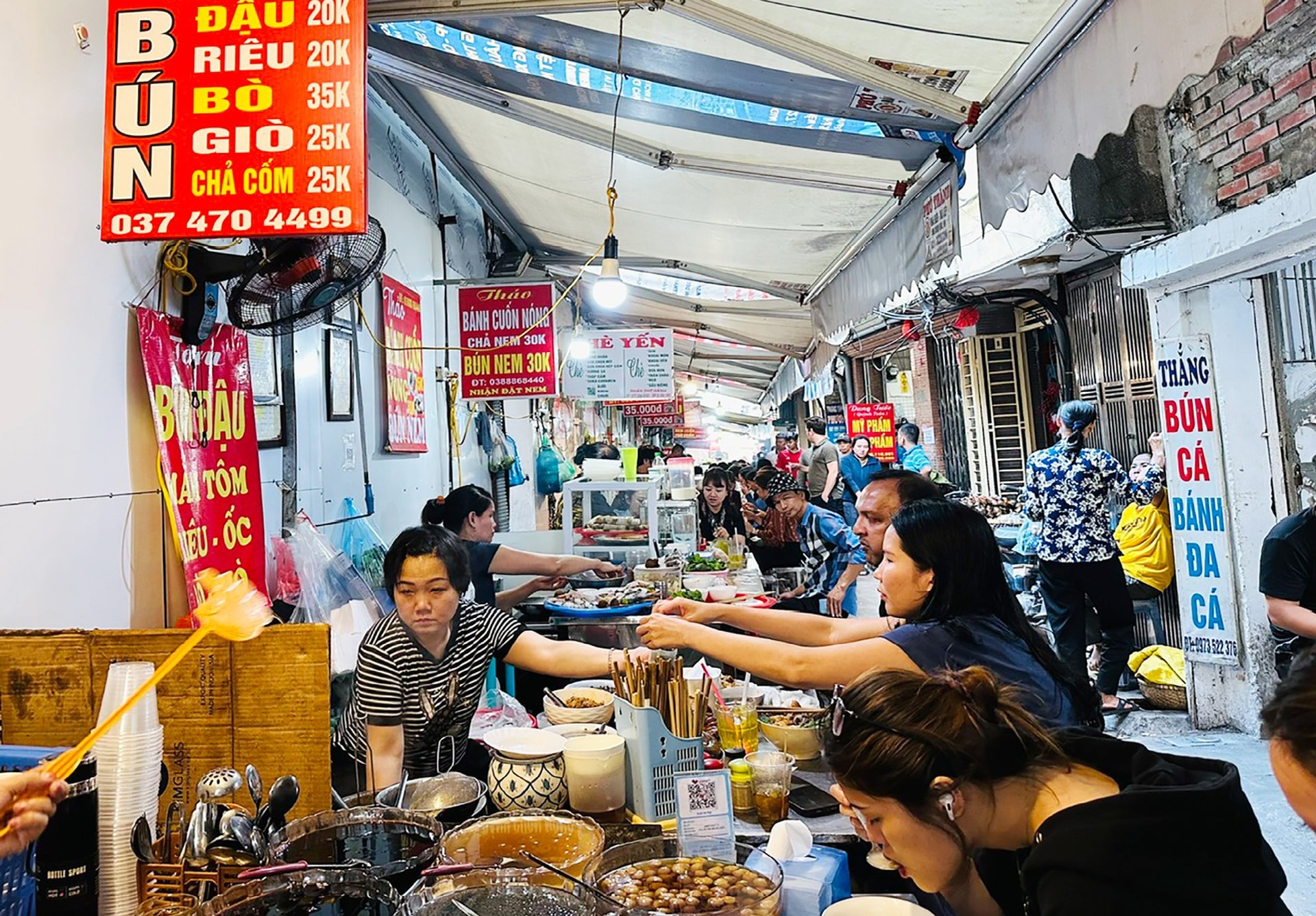 food-tour.jpg